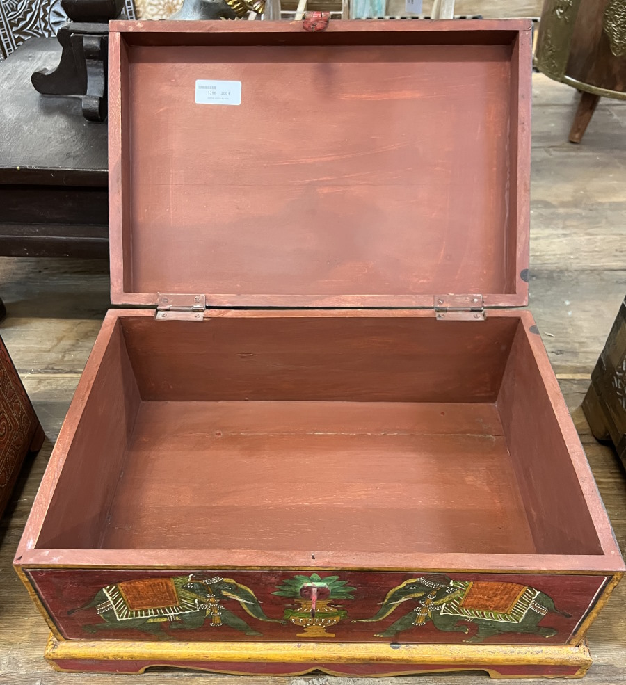 coffret coloré en bois