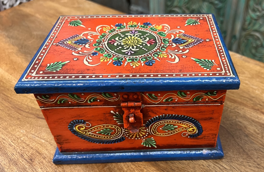 boite en bois peint rectangulaire