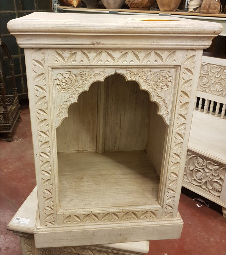 Petite table de nuit H61x L45x P37
