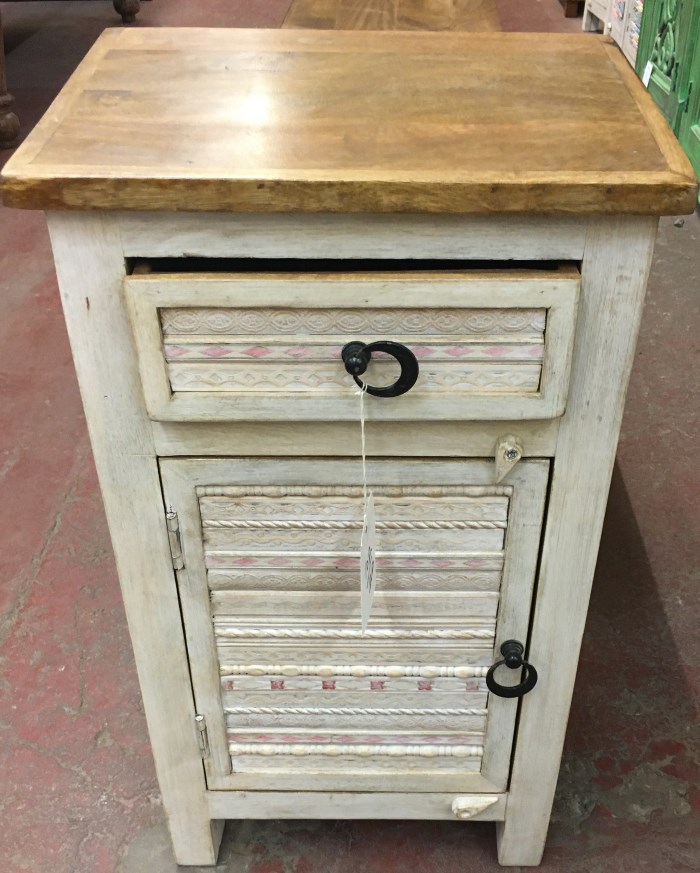 Table de nuit H70x L38x P29