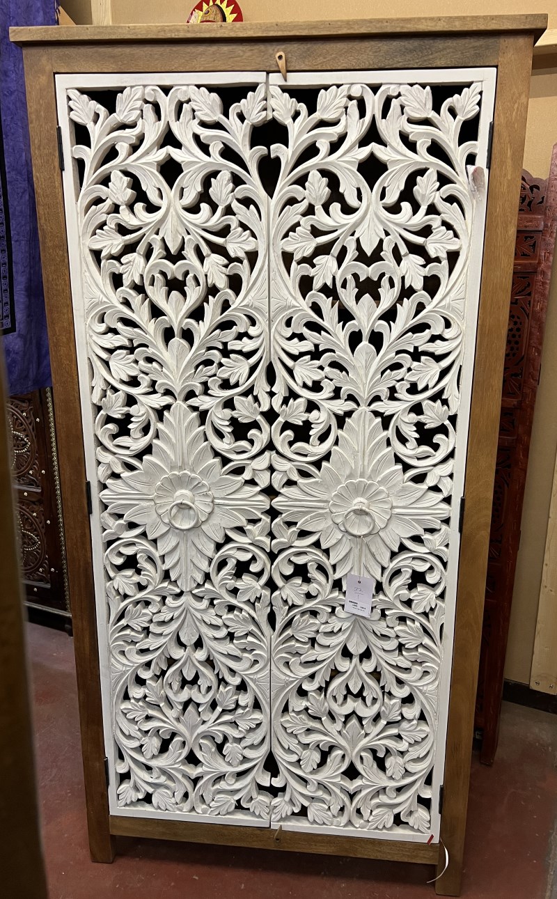 Armoire  H190x L96x P43  