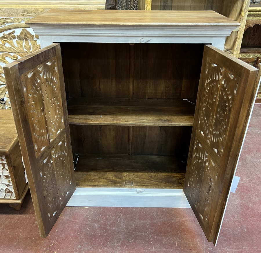 Armoire  H90x 110 x P40