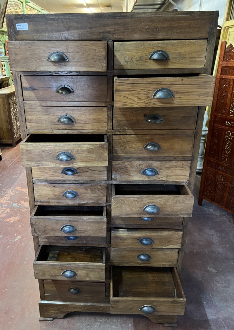 Armoire 22 tiroirs H190x L92x P45