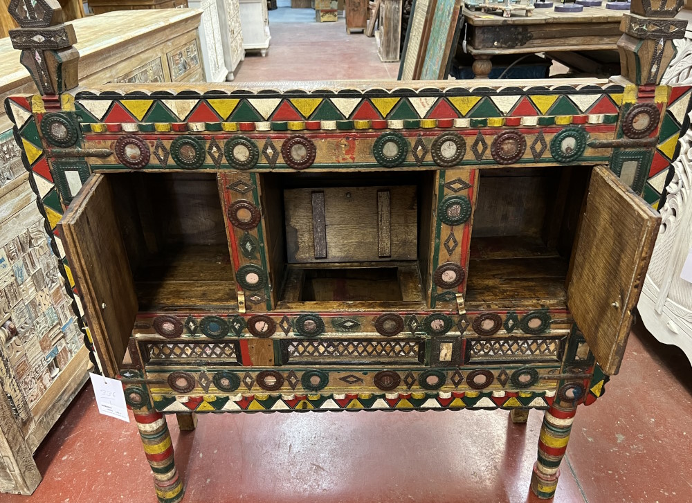 Damchiya meuble de dote GUJARAT H95 xL104x P31