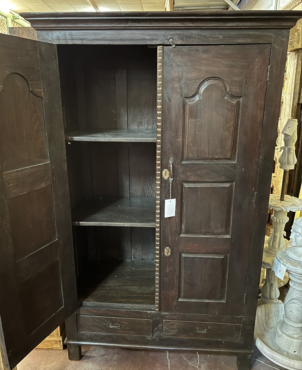 Armoire    H184x L116x P59