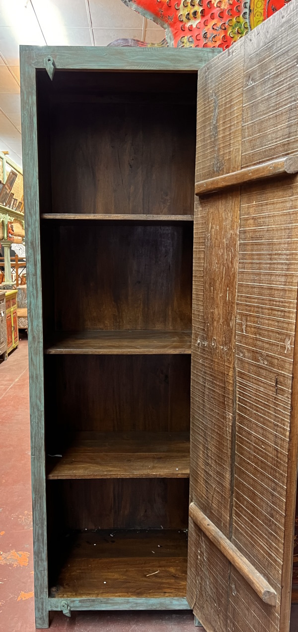 Armoire peinte H211xL67xP48