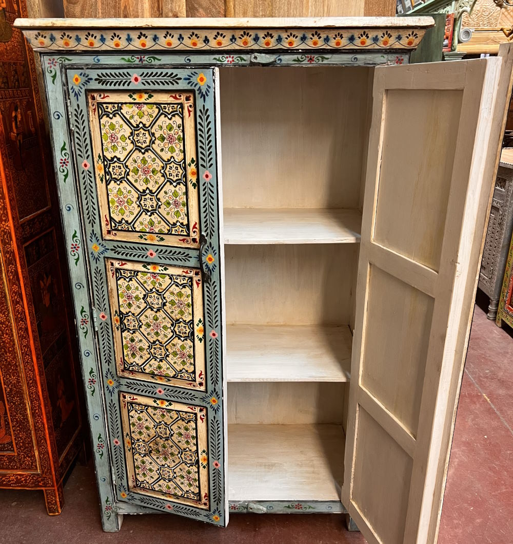 Armoire H150x L92x P46