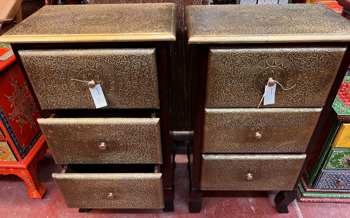 Petit meuble tiroirs H76x L46x P30