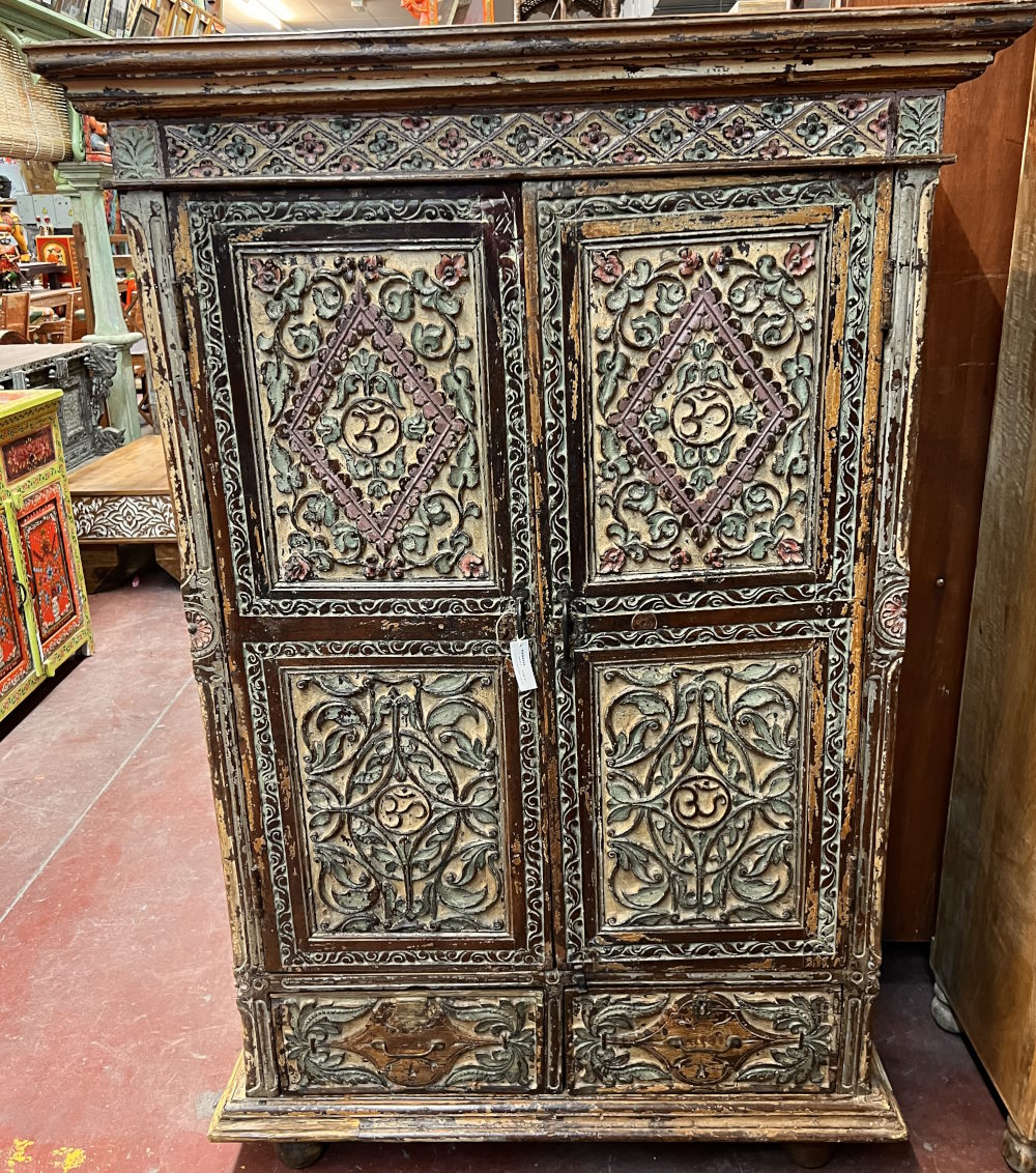 Armoire ancienne H155x L102x P33