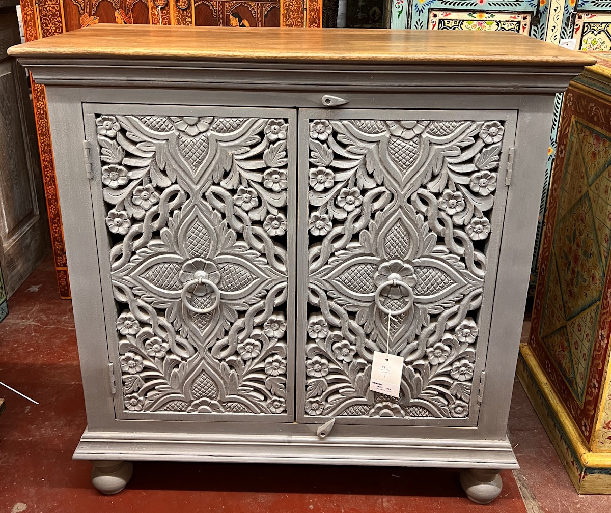 Petit buffet H90x L90x P40