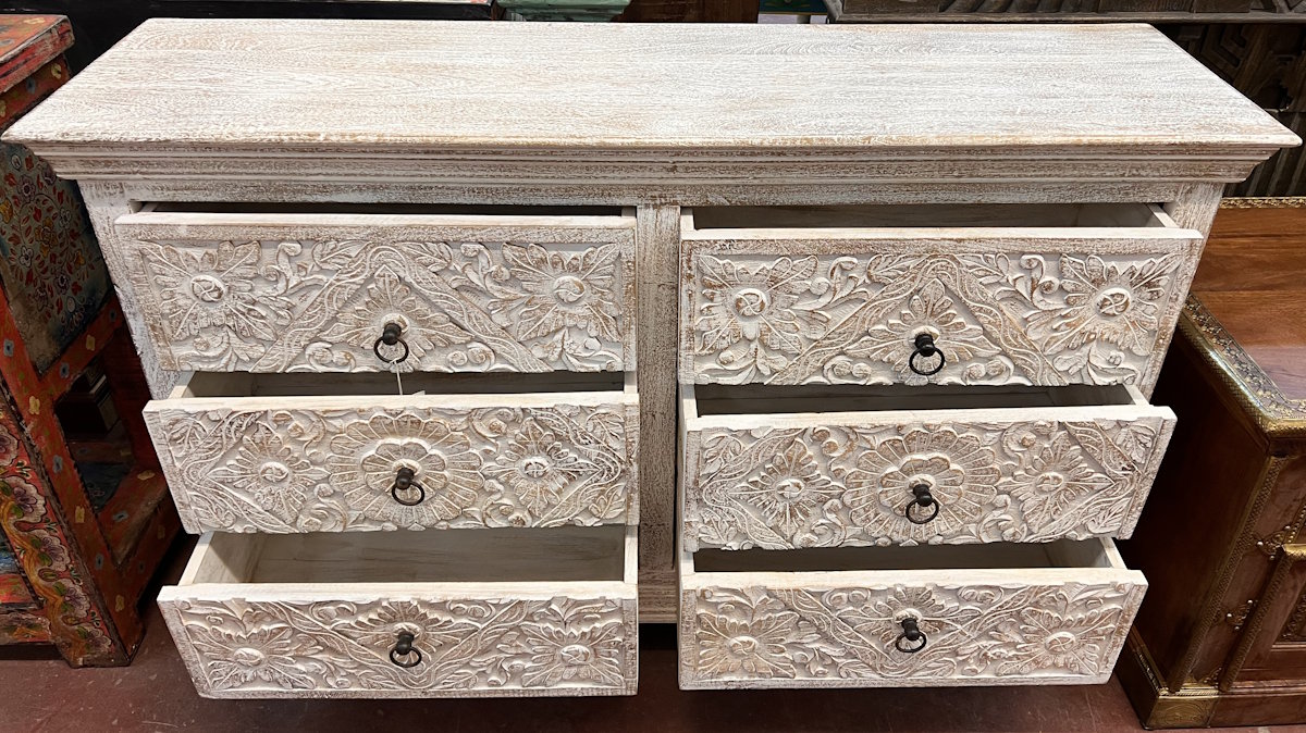 Commode triroirs H92x L140x P40