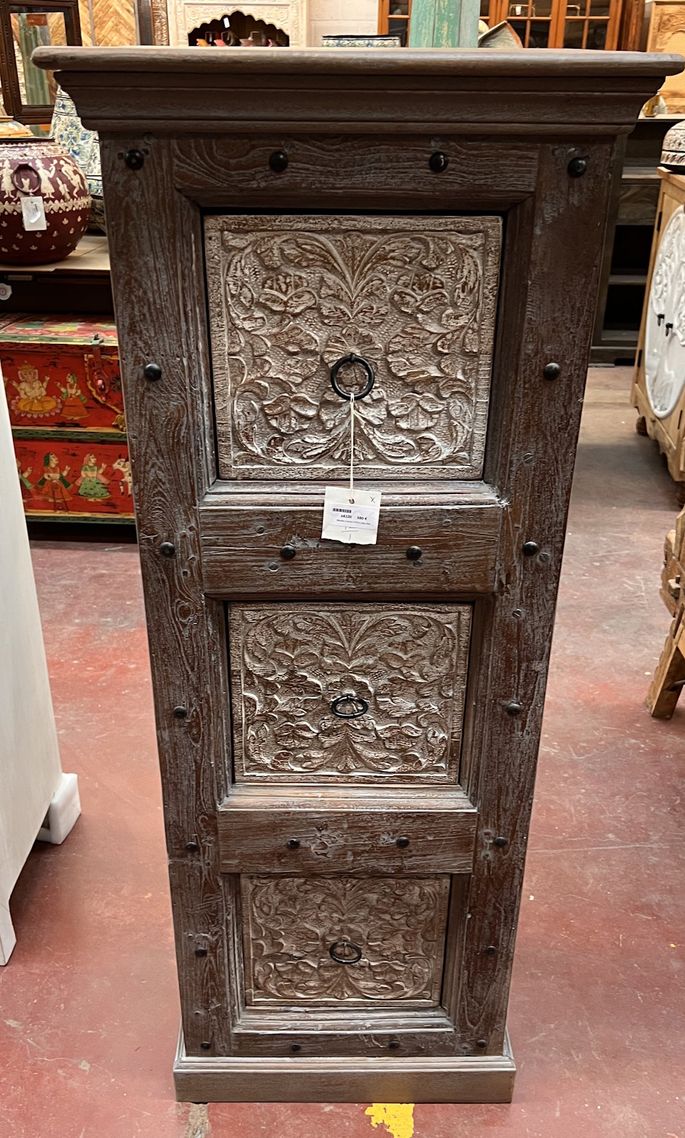 Meuble &agrave; tiroirs H137x L54x P43