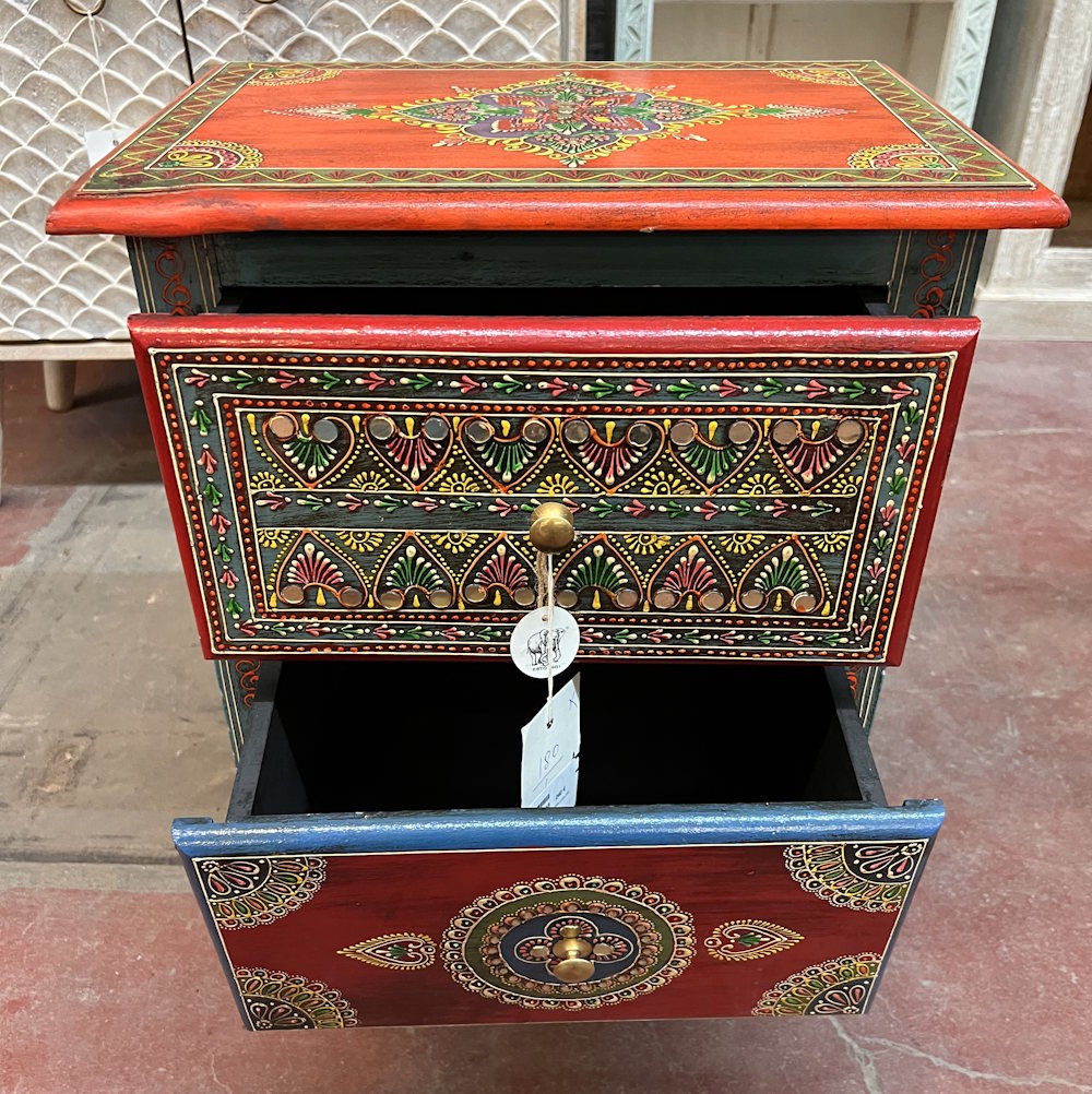 Petit meuble color&eacute; &agrave; tiroirs H56x L45x P30