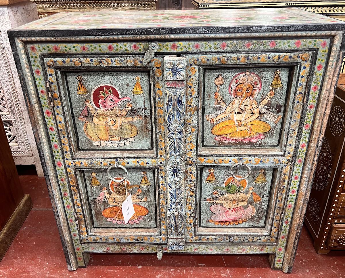 meuble peint en manguier motifs Ganesh 88X40X92