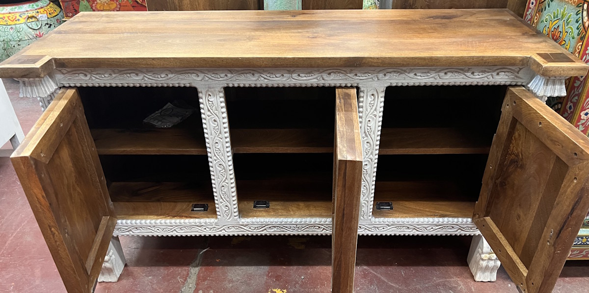 Buffet en manguier patine blanche 130 X 47 X 73