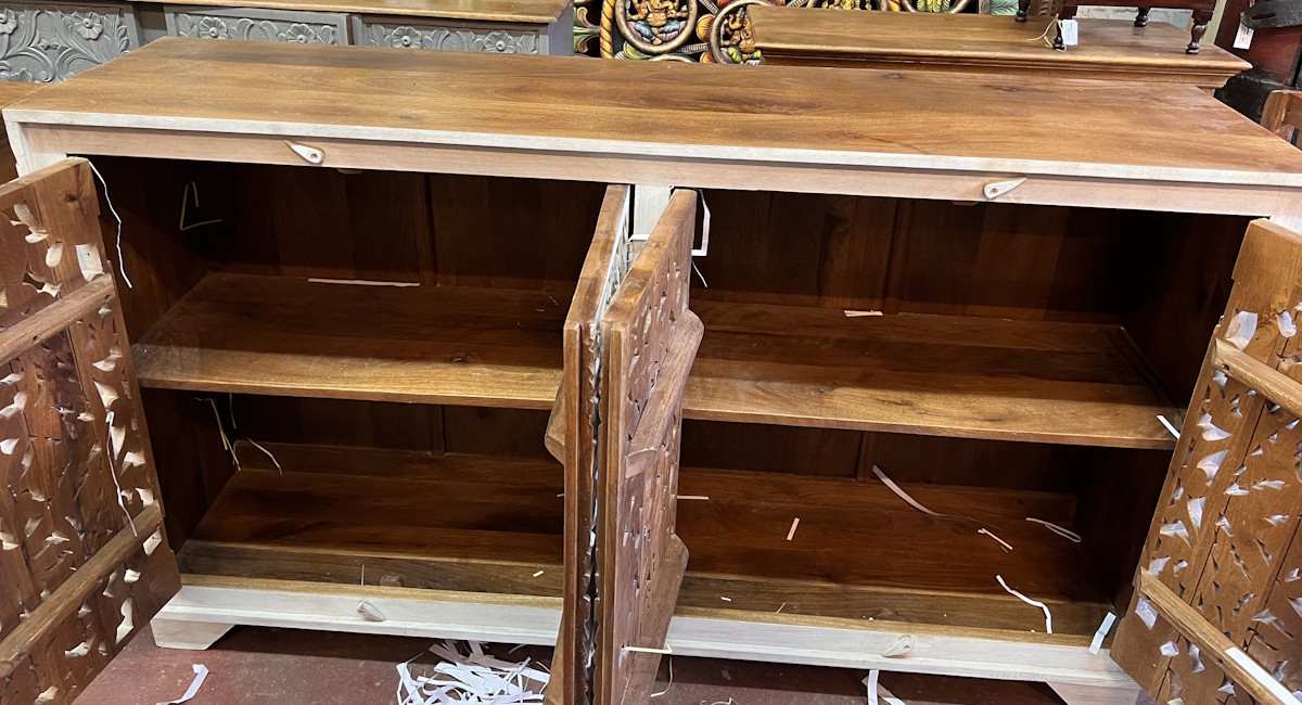 Meuble en manguier patine blanche 110 X 45 X 180