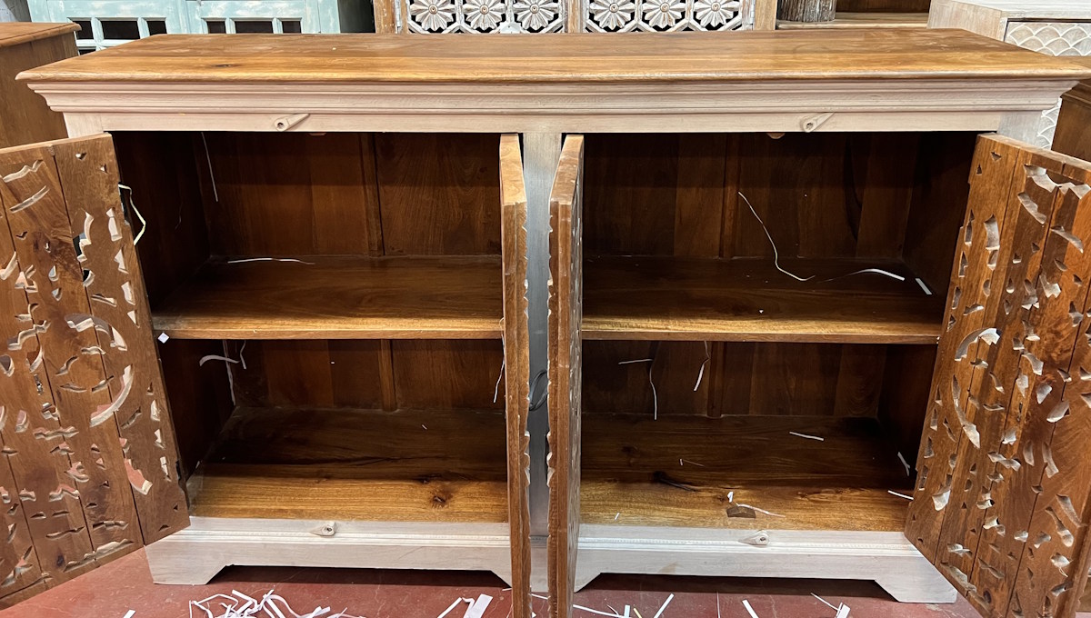 Buffet en manguier patine blanche 150 X 42 X 95
