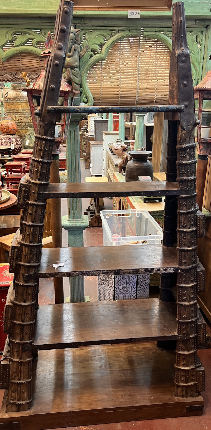 &eacute;tag&egrave;re attelage chameaux 117 X 50 X 220