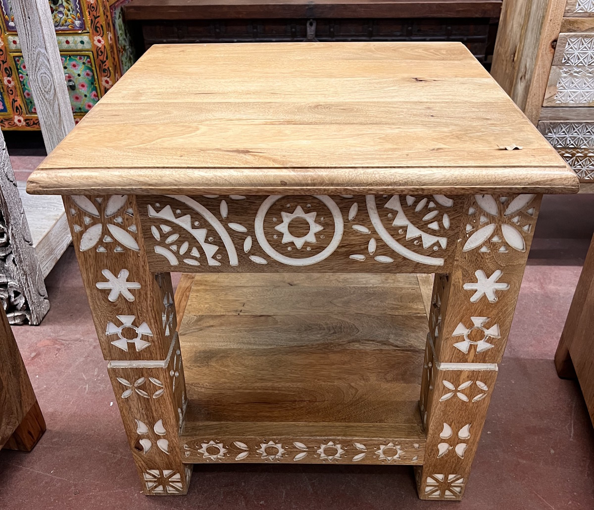 Petite table H56x L56x P56